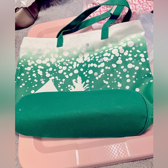 Barnes & Noble Retired Tote Bag NWT holiday sparkle cardinal - Picture 6 of 11